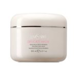 delicate mask levissime