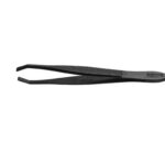 PINZA DEPILAR NEGRA 8 CMS.